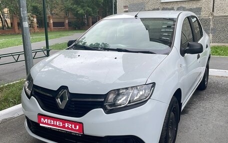 Renault Logan II, 2015 год, 505 000 рублей, 1 фотография