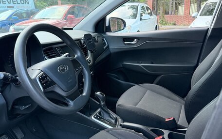 Hyundai Solaris II рестайлинг, 2017 год, 1 030 000 рублей, 15 фотография