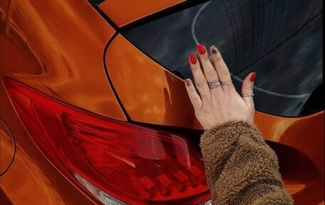 Hyundai Veloster I рестайлинг, 2013 год, 1 000 000 рублей, 13 фотография