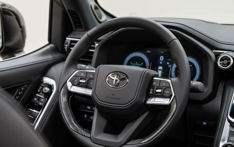 Toyota Land Cruiser, 2026 год, 14 975 000 рублей, 10 фотография