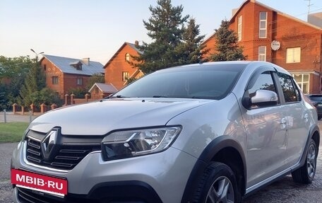 Renault Logan II, 2019 год, 1 050 000 рублей, 3 фотография