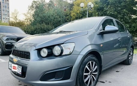 Chevrolet Aveo III, 2013 год, 610 000 рублей, 4 фотография