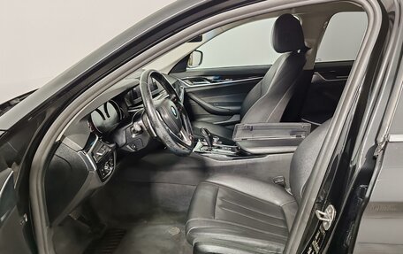 BMW 5 серия, 2018 год, 2 155 000 рублей, 16 фотография