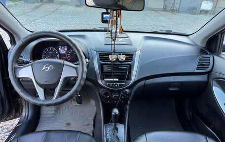 Hyundai Solaris II рестайлинг, 2015 год, 1 099 000 рублей, 19 фотография