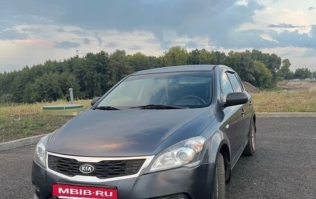 KIA cee'd I рестайлинг, 2011 год, 480 000 рублей, 2 фотография