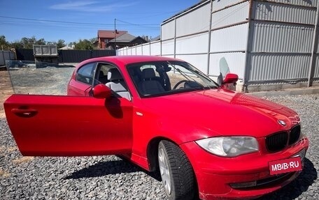 BMW 1 серия, 2011 год, 1 000 000 рублей, 5 фотография