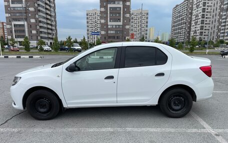 Renault Logan II, 2015 год, 505 000 рублей, 2 фотография
