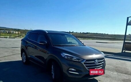 Hyundai Tucson III, 2017 год, 2 050 000 рублей, 2 фотография