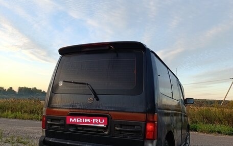 Mazda Bongo Friendee i рестайлинг, 1997 год, 560 000 рублей, 5 фотография