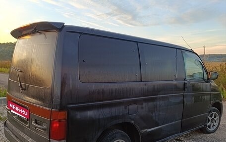 Mazda Bongo Friendee i рестайлинг, 1997 год, 560 000 рублей, 2 фотография
