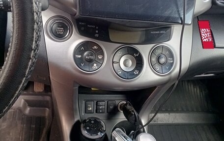 Toyota RAV4, 2006 год, 1 180 000 рублей, 2 фотография