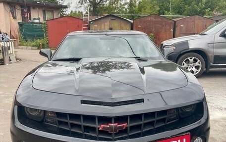 Chevrolet Camaro IV, 2011 год, 1 980 000 рублей, 1 фотография