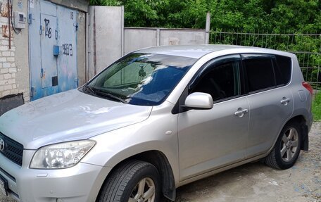 Toyota RAV4, 2006 год, 1 180 000 рублей, 8 фотография