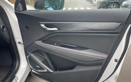 Geely Tugella FY11, 2024 год, 3 090 000 рублей, 13 фотография