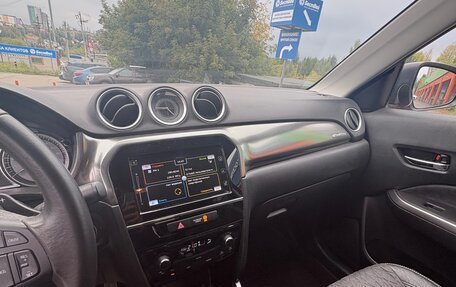 Suzuki Vitara II рестайлинг, 2019 год, 2 300 000 рублей, 16 фотография