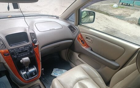 Lexus RX IV рестайлинг, 2000 год, 850 000 рублей, 8 фотография