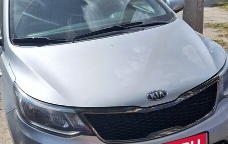 KIA Rio III рестайлинг, 2016 год, 800 000 рублей, 1 фотография