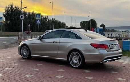 Mercedes-Benz E-Класс, 2015 год, 2 800 000 рублей, 6 фотография
