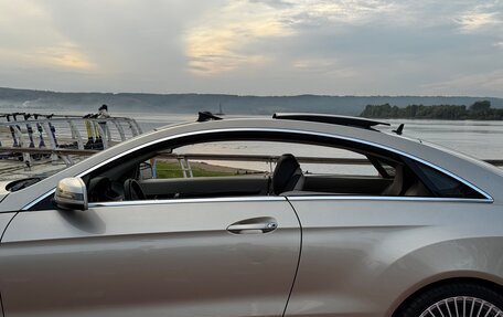 Mercedes-Benz E-Класс, 2015 год, 2 800 000 рублей, 10 фотография