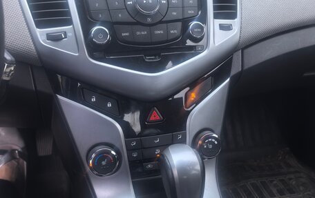 Chevrolet Cruze II, 2012 год, 720 000 рублей, 6 фотография