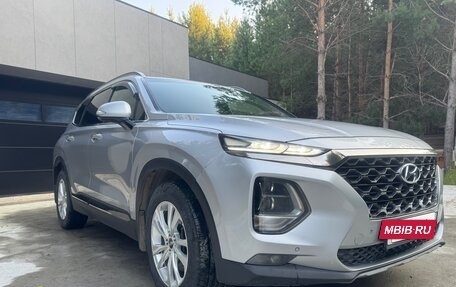 Hyundai Santa Fe IV, 2019 год, 2 700 000 рублей, 3 фотография