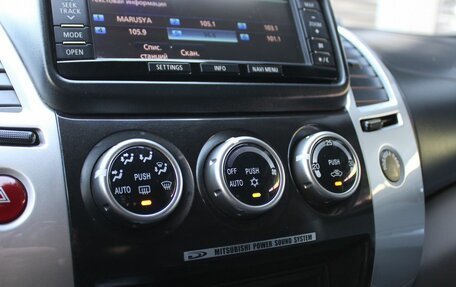 Mitsubishi Pajero Sport II рестайлинг, 2014 год, 1 799 000 рублей, 23 фотография