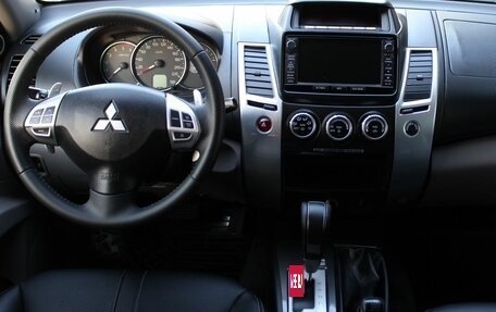 Mitsubishi Pajero Sport II рестайлинг, 2014 год, 1 799 000 рублей, 18 фотография