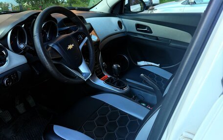 Chevrolet Cruze II, 2012 год, 800 000 рублей, 5 фотография