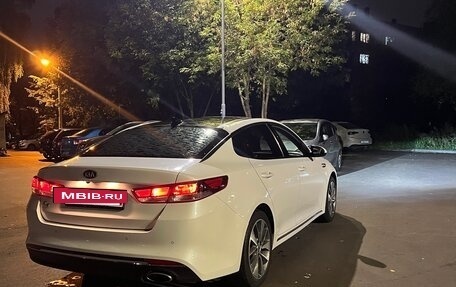 KIA K5 II, 2017 год, 1 870 000 рублей, 8 фотография