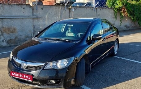 Honda Civic VIII, 2010 год, 870 000 рублей, 2 фотография