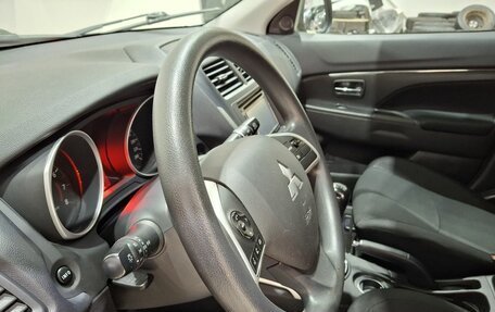 Mitsubishi ASX I рестайлинг, 2013 год, 1 030 000 рублей, 23 фотография