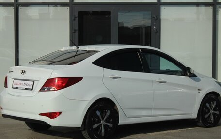 Hyundai Solaris II рестайлинг, 2016 год, 890 000 рублей, 5 фотография