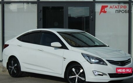 Hyundai Solaris II рестайлинг, 2016 год, 890 000 рублей, 3 фотография