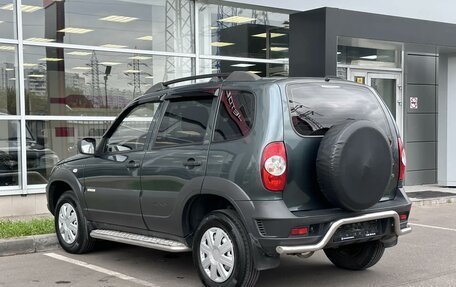Chevrolet Niva I рестайлинг, 2015 год, 580 000 рублей, 6 фотография