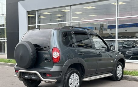 Chevrolet Niva I рестайлинг, 2015 год, 580 000 рублей, 4 фотография