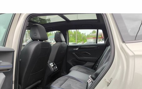 Volkswagen Tiguan, 2026 год, 5 099 000 рублей, 27 фотография