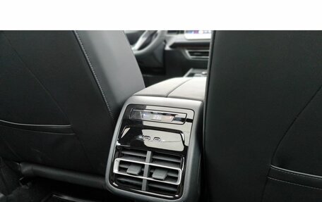 Volkswagen Tiguan, 2026 год, 5 099 000 рублей, 29 фотография