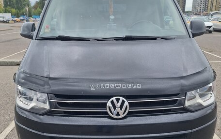 Volkswagen Multivan T5, 2013 год, 2 990 000 рублей, 2 фотография