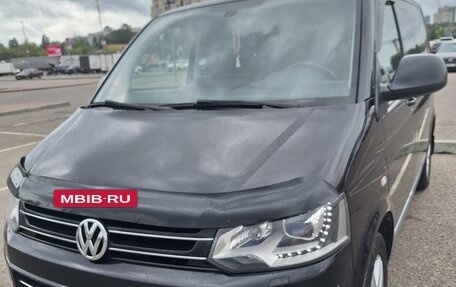 Volkswagen Multivan T5, 2013 год, 2 990 000 рублей, 3 фотография
