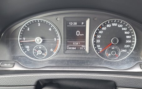 Volkswagen Multivan T5, 2013 год, 2 990 000 рублей, 15 фотография