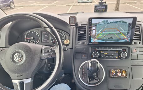 Volkswagen Multivan T5, 2013 год, 2 990 000 рублей, 13 фотография