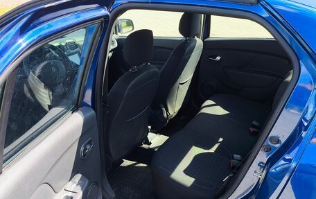 Renault Logan II, 2015 год, 750 000 рублей, 18 фотография