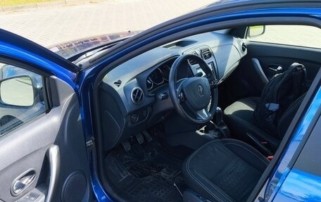 Renault Logan II, 2015 год, 750 000 рублей, 9 фотография