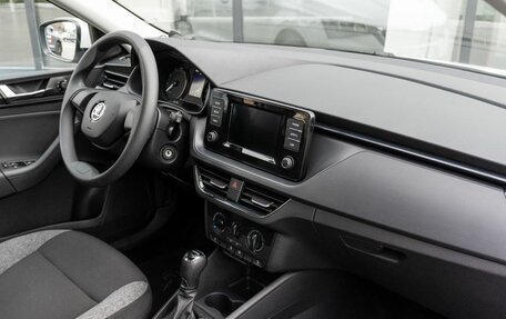 Skoda Rapid II, 2021 год, 1 676 700 рублей, 6 фотография
