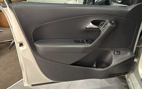 Volkswagen Polo VI (EU Market), 2013 год, 749 000 рублей, 13 фотография