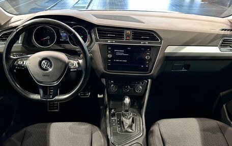 Volkswagen Tiguan II, 2020 год, 2 300 000 рублей, 15 фотография