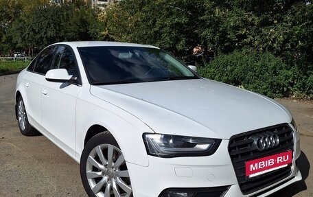 Audi A4, 2012 год, 1 500 000 рублей, 22 фотография