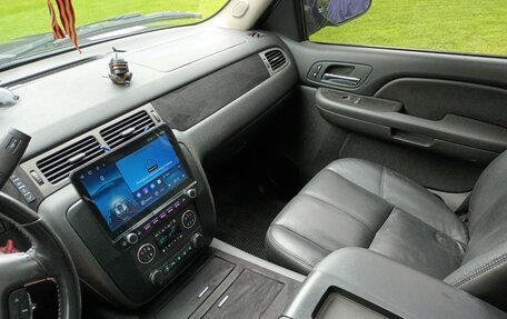 Chevrolet Tahoe III, 2008 год, 1 430 000 рублей, 10 фотография