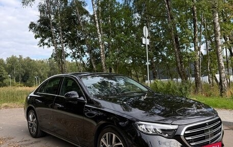 Mercedes-Benz E-Класс, 2024 год, 6 800 000 рублей, 17 фотография