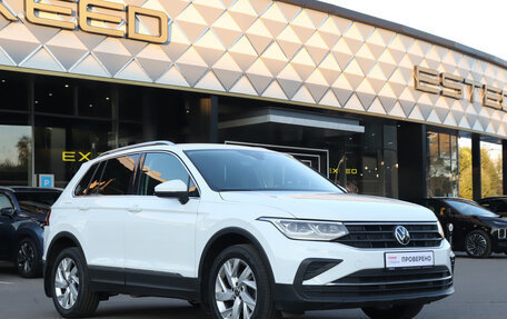 Volkswagen Tiguan II, 2021 год, 2 690 000 рублей, 3 фотография